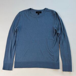 Banana Republic Women’s Light Blue Knit Forever Sweater Size Medium